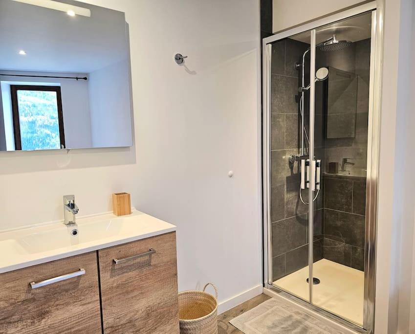 Appartement De 80M² Plein Sud Entierement Renove La Plagne Exteriör bild
